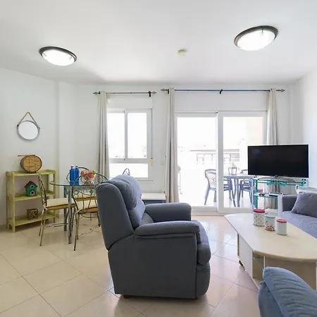 Homeforguest Apartamento Con Terraza En El Puerto De Appartement *